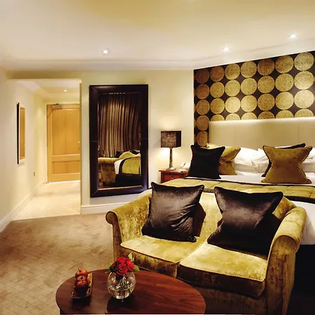 Alexander House Hotel & Utopia Spa-3