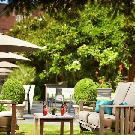 Alexander House Hotel & Utopia Spa-2